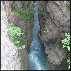 gorges of thethi albania